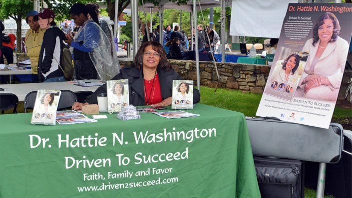HNW_GathrsBkFest_14