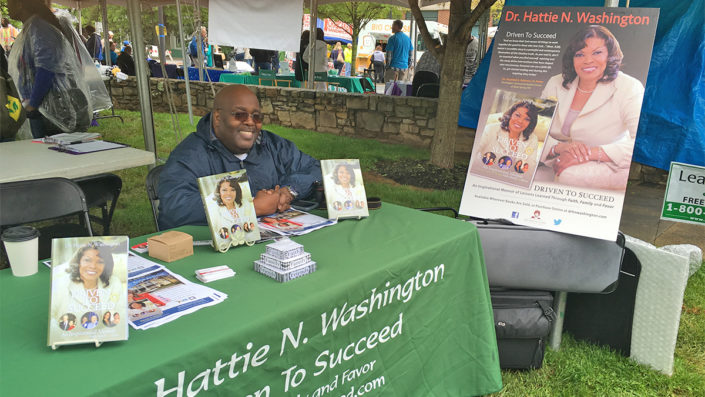 HNW_GathrsBkFest_16